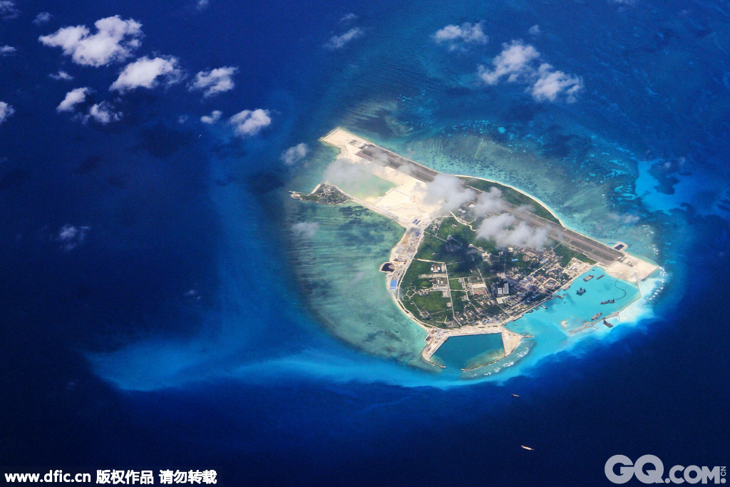 30.西沙群岛  西沙群岛永兴岛，该岛是中国海南省三沙市人民政府所在地。三沙市是中国面积最大、人口最少的地级市，设立于2012年6月，管辖西沙群岛、中沙群岛、南沙群岛的岛礁及其海域。