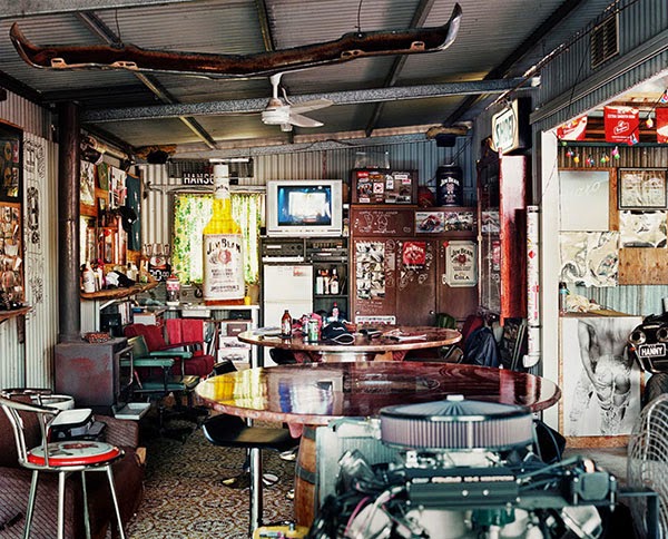 “斯是陋室，惟吾德馨”。刘禹锡的《陋室铭》大概是古人对于私人工作室的最美好畅想了。如果有这样一方有限的空间能够承载自己的无限的想象力和热情，让置身于其中的人完全将都市的喧嚣抛在脑后，那么我希望自己的工作室是这样的……