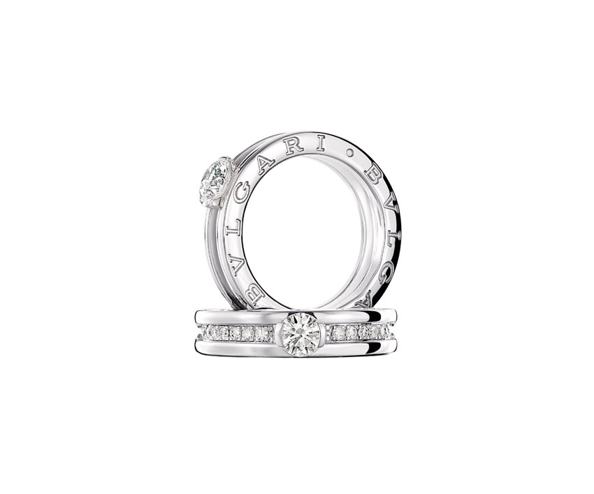 中央完美切割的钻石代表爱情最终的亲密联结，从0.2克拉到1.5克拉不等的钻石闪耀分明，见证着爱人灵魂合二为一的浪漫过程。