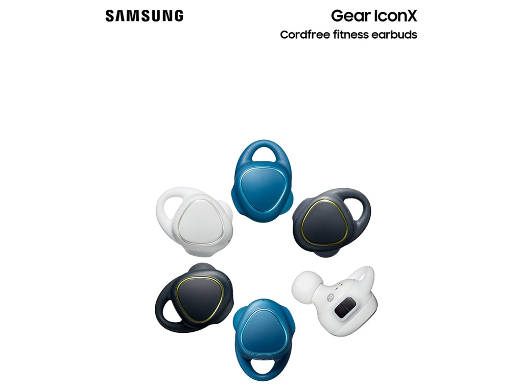 NO.5三星Gear IconX运动耳机
运动的过程是枯燥的，如果在运动的过程中能听听音乐，可以让漫长难熬的运动变得短暂轻松。三星就推出了一款Gear IconX运动耳机，除了可以听音乐外，还具有很多运动功能。内置的追踪模块，可以对运动者的速度、心率等基本数据进行反馈，是一款合二为一的智能耳机。
参考价格：1328元
