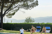 九月的意大利是酌情的、是善良的，且气候宜人。途径米兰到意大利边上的的马焦雷湖（Lake Maggiore）游玩...