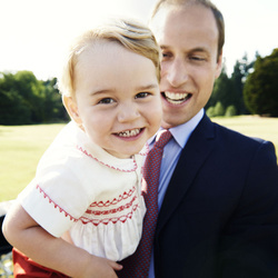 英国乔治王子庆两周岁生日 傲娇萌照大回顾