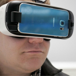 三星 Gear VR 第二代即将上市 身临其境体验虚拟现实