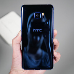 HTC U系列上新 小伙伴们快来围观