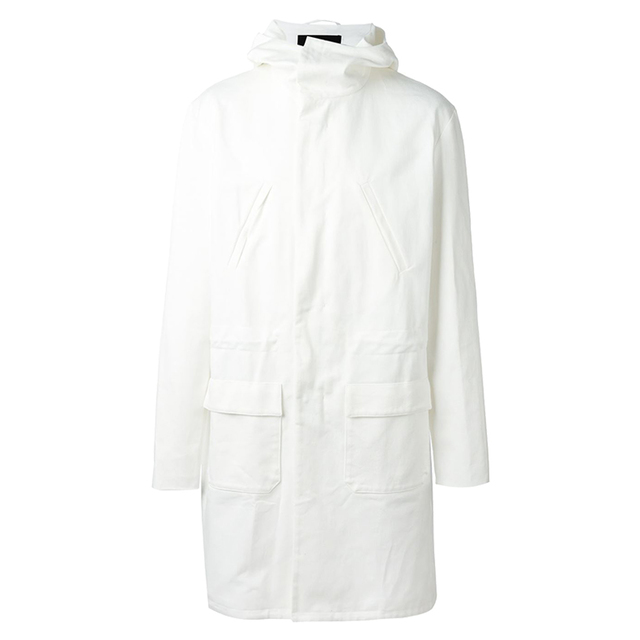 衣柜里的珍稀物种——白色外套