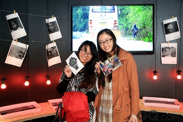 飞亚达2014年时光勋章巡展北京站网友互动。