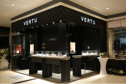 vertu纬图七家精品店齐开,助力constellation x正式上市