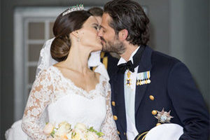 瑞典王子大婚 现实版“灰姑娘”变王妃