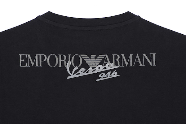 Giorgio Armani 推出全新 Emporio Armani 胶囊系列庆祝 Vespa 946 Emporio Armani 隆重上市