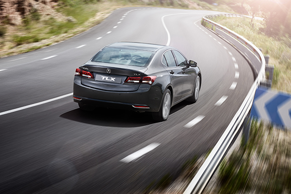 除了德系三杰,日系三英也能让你眼前一亮_汽车