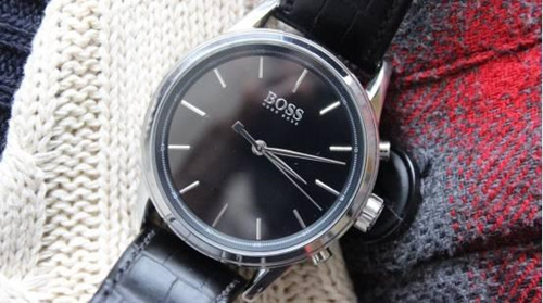 Hugo Boss的这块表 应该是最正经的智能手表了