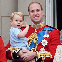 凯特王妃产后身材依旧 乔治王子四处抢镜