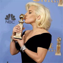 卸下浓妆，Lady Gaga的影后时刻来了-明星