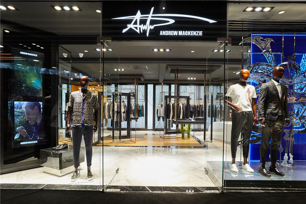 andrew mackenzie入驻北京福桥芳草地购物中心,携手汪东城诠释都市