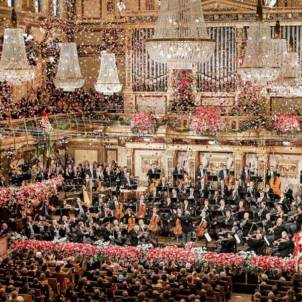 劳力士携手维也纳爱乐乐团新年音乐会，共庆2023年到来