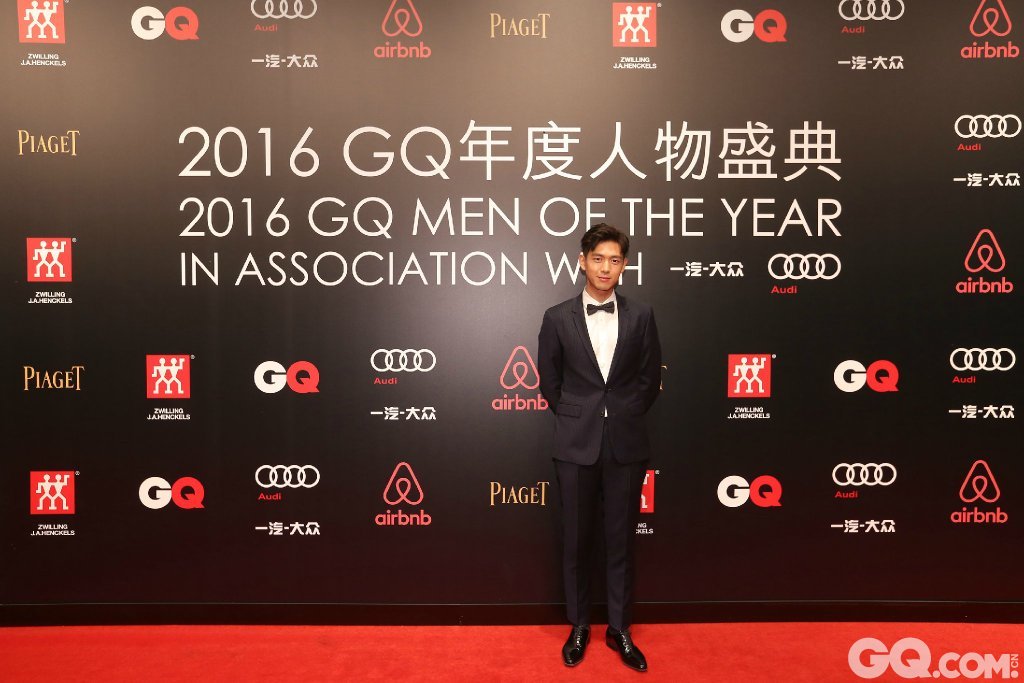 李现出席2016GQ年度人物盛典。
