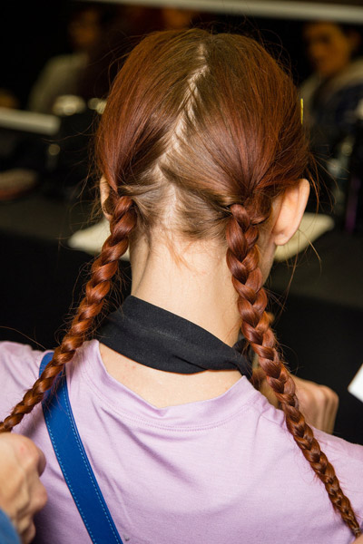 告别清汤寡水 9个方法快速给直发增加纹理