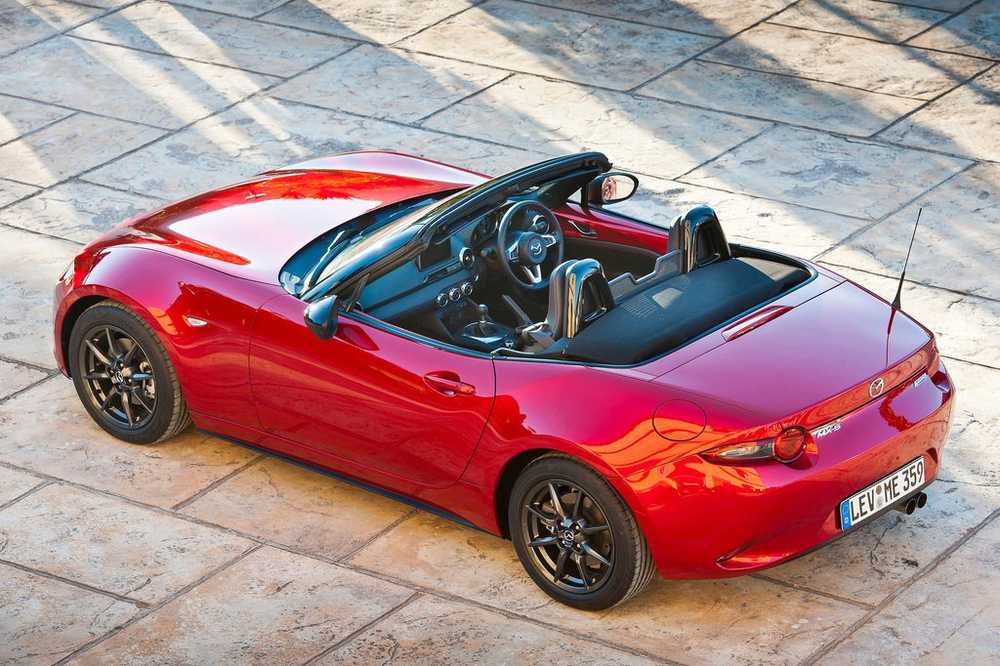 畅销美国的日本小跑车 马自达发布mx-5官图