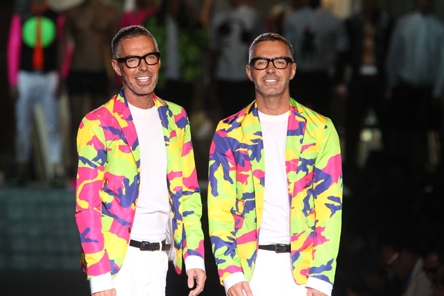 跟双胞胎设计师学穿衣头文字d的声色专家