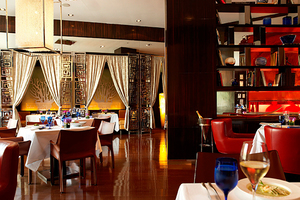 金融街丽思卡尔顿酒店意味轩餐厅推出“米其林二星 星厨飨宴”