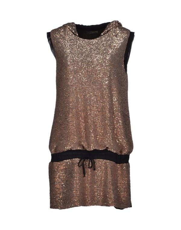 米色so allure 短款连衣裙