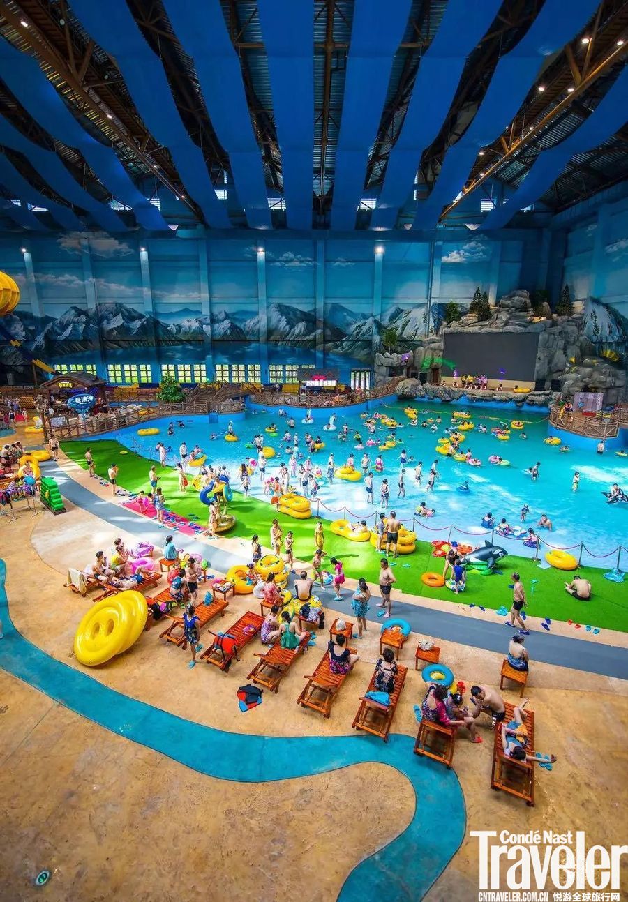 滑雪这儿最好:吃得香,摔不疼!