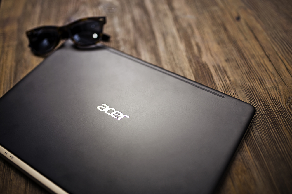 “最薄笔记本电脑”Acer蜂鸟Swift 7即将上市