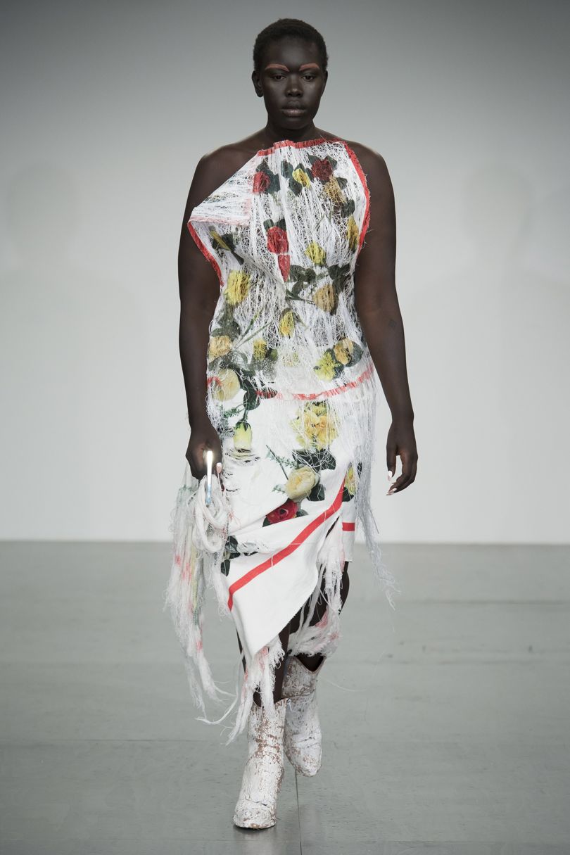 suzylfw: denim deviates from dolly parton to eco-tech