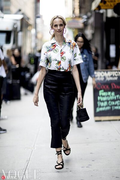1505106592_mq2HI4.jpg
