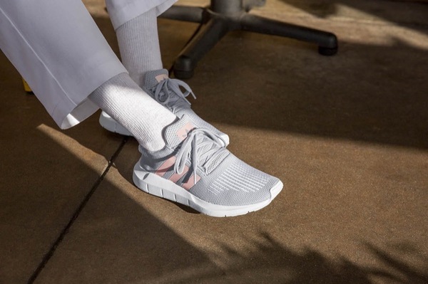 鞋子怎么样去氧化 1499867880_4wqOA1.jpg