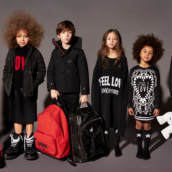 纪梵希推出2017秋冬童装系列